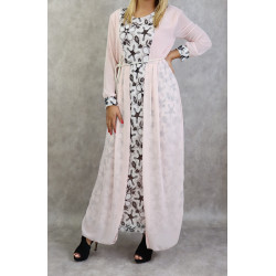 Robe longue à dentelles et mousseline de couleur rose poudré