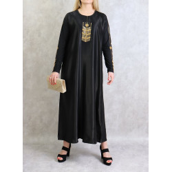 Abaya noire Dubai tissu satiné décoré de strass dorés avec écharpe assortie