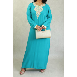 Simple Arabic dress with traditional borderie for women - Emerald Green Color