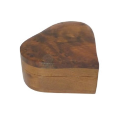 Boîte à bijoux artisanale en forme de coeur en bois de thuya simple