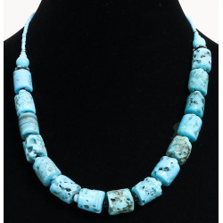 Collier ethnique artisanal femme imitation corail turquoise et perles