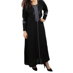 Abaya Dubai moderne et chic avec losanges brodés et strass