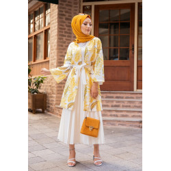 Jacket with belt (Cheap hold for veiled woman) - Yellow color