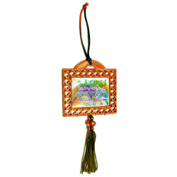 Pendentif rectangulaire avec invocation du voyage en arabe décoré d'un arc & pompon