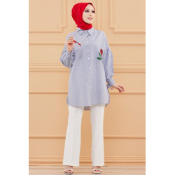 Chemise-Tunique motif fleur (Vêtement pour femme voilée) - Couleur des rayures : bleu ciel