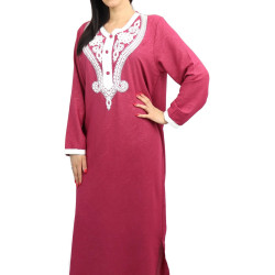Long dress with white embroidery (Several colors available)