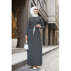 Robe maxi-longue à rayures ceinture intégrée (Vetement femme voilée) - Couleur noire