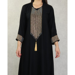 Robe de soirée Abaya Dubaï noire de qualité décorée d'un pompon doré avec motifs à base...