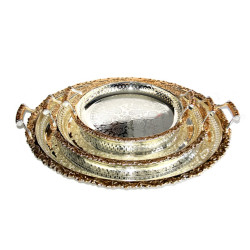 Ensemble de trois plateaux ronds assortis de taille différente