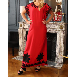 Robe orientale longue pas cher à manches courte avec broderies pour femme (Plusieurs...