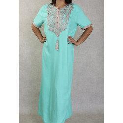 Robe femme style oriental brodée avec perles à manches courtes - Couleur vert clair