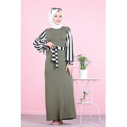 Robe longue pour femme voilée - Ceinture et manches à rayures noir et blanc (Grandes...