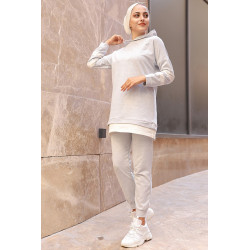 Woman's wear two twin-coloured pieces with hood (Sport not expensive) - Light grey...