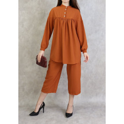 Casual chic set for women - Two pieces (tunic and pants) - Rust color