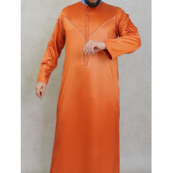 Qamis traditionnel élégant pour homme de qualité supérieure avec broderies et tissu...