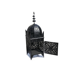 Grande Lanterne marocaine en fer forgé Noir et garni de ciselures