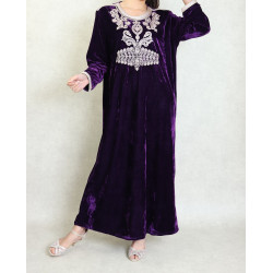 Robe orientale tunisienne manches longues effet velours avec broderie et perle pour...