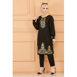 Set of two pieces: tunic with gold motif and pants (Eastern Woman's holding) - Black color