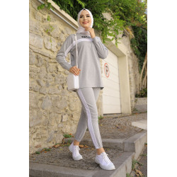 Ensemble survêtement - Tenue pour femme voilée (Hijab sport Turquie pas cher) - Couleur...
