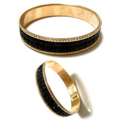 Women's bracelet with shiny black rhinestones