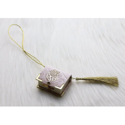 Mini-Coran pendant covered in velvet with golden parts (Deco Islam) - Beige color
