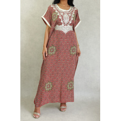 Robe orientale longue fleurie imprimée arabesque et brodée pour femme - Couleur Rouge