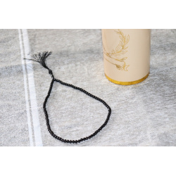 Gift Box Prayer Tapis and rosary rosary (golden round box) - Broken white color