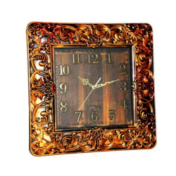 Grande horloge carrée couleur marron bois