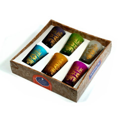 Verres à thé marocain colorés et ornés de motifs traditionnels dorés (Pack de 6 verres)