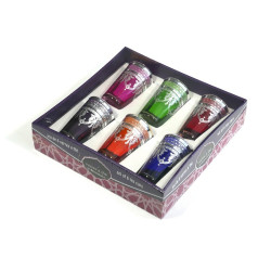 Verres à thé marocain colorés et ornés de motifs traditionnels dorés (Pack de 6 verres)