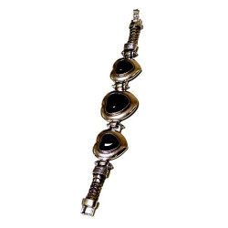 Handcrafted bracelet with stones in the shape of a heart for women (available in...