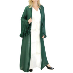 Kimono with bell sleeves and green belt