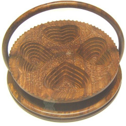 Panier corbeille telescopique bois sculpté 4 coeurs