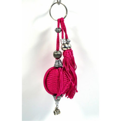 Décoration / Porte-clés artisanal fabriqué à la main en sabra - Fushia